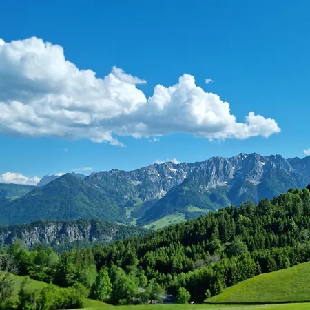 Schoene Aussicht - Familie Kitzbichler Rettenschöss