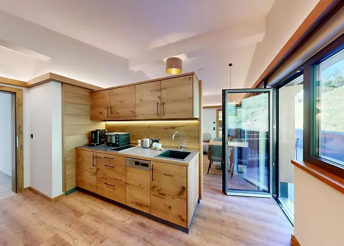 Schoene Aussicht - Familie Kitzbichler