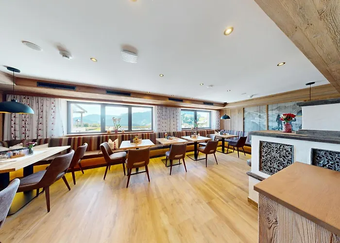 Konukevi Schoene Aussicht - Familie Kitzbichler 3*