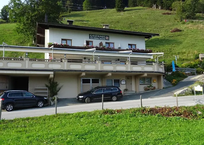 Schoene Aussicht - Familie Kitzbichler Konukevi