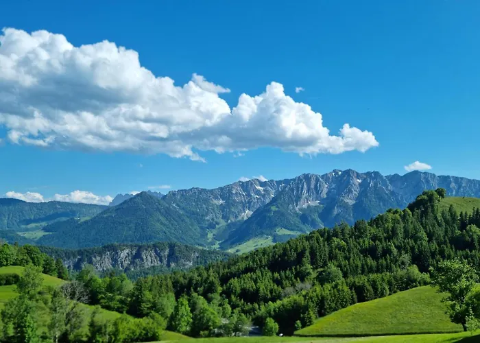 Schoene Aussicht - Familie Kitzbichler Rettenschöss